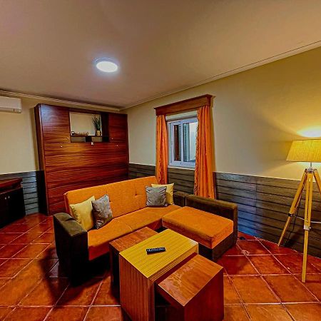Casinha Dos Cubos Villa Geres Eksteriør billede
