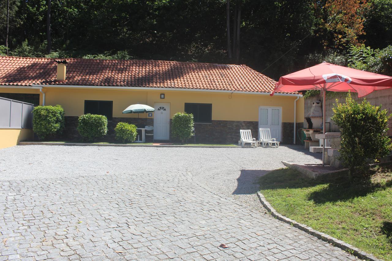 Casinha Dos Cubos Villa Geres Eksteriør billede