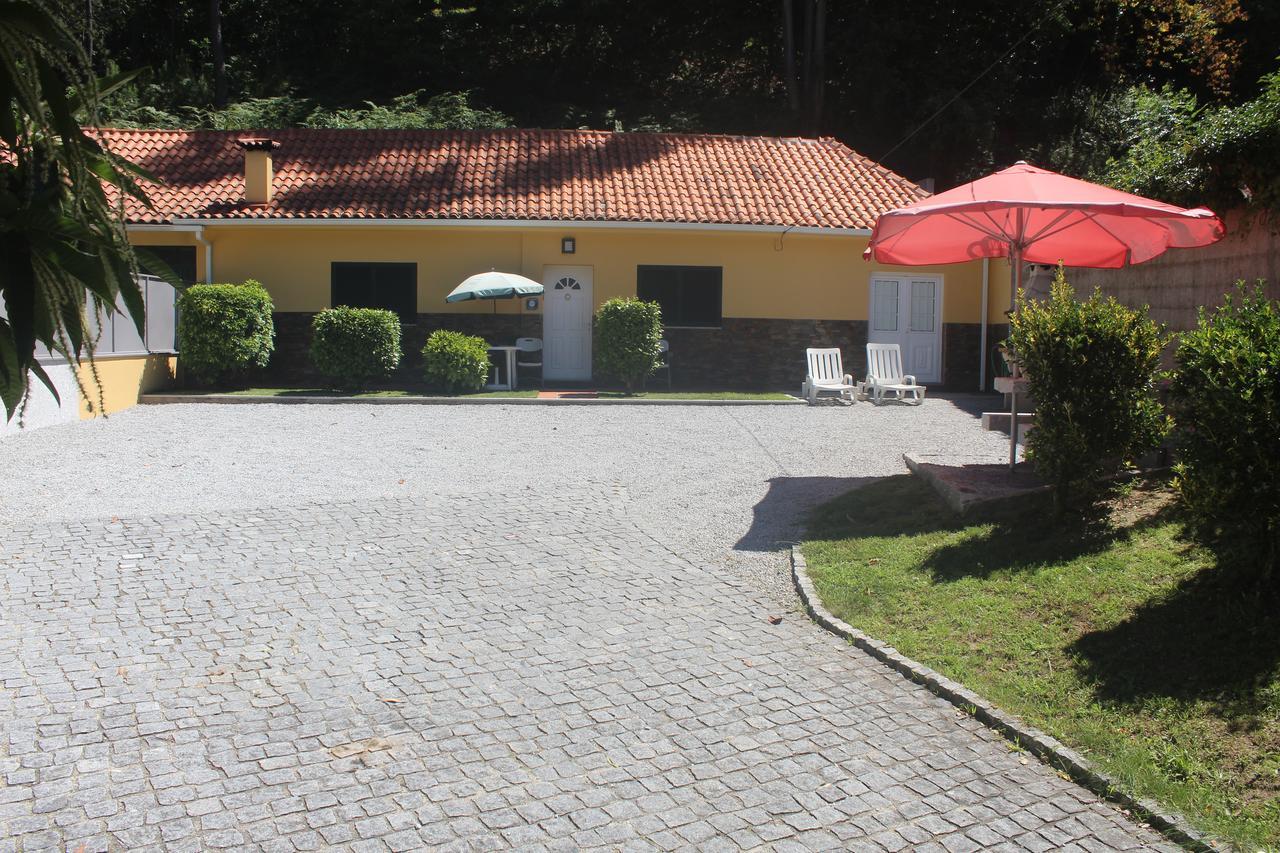 Casinha Dos Cubos Villa Geres Eksteriør billede